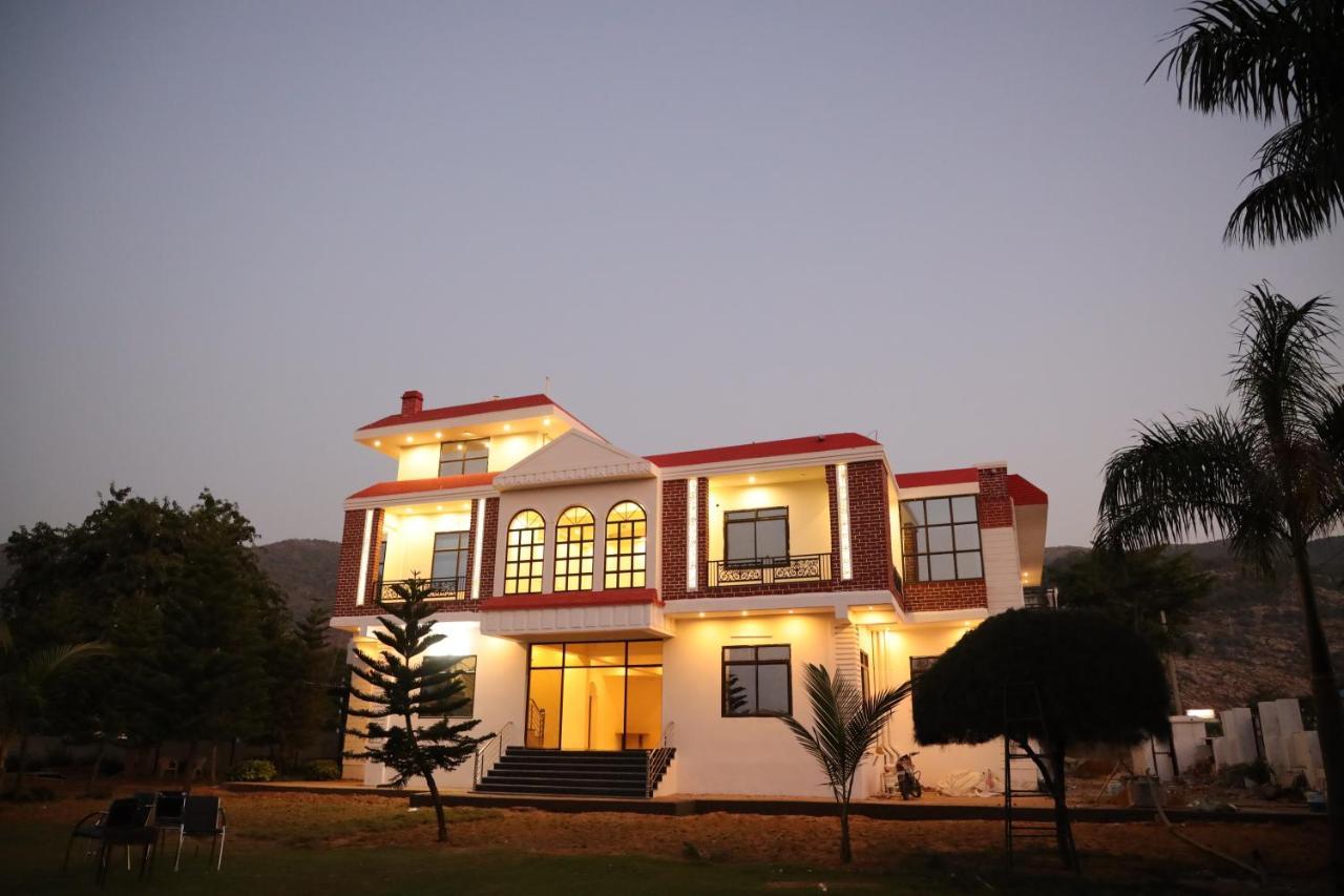 פושקאר Winter Mountain Resort מראה חיצוני תמונה